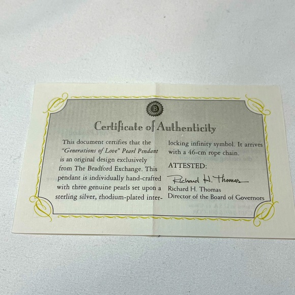 "Generations Of Love" Cultured Freshwater Pearl Necklace - Picture 11 of 11